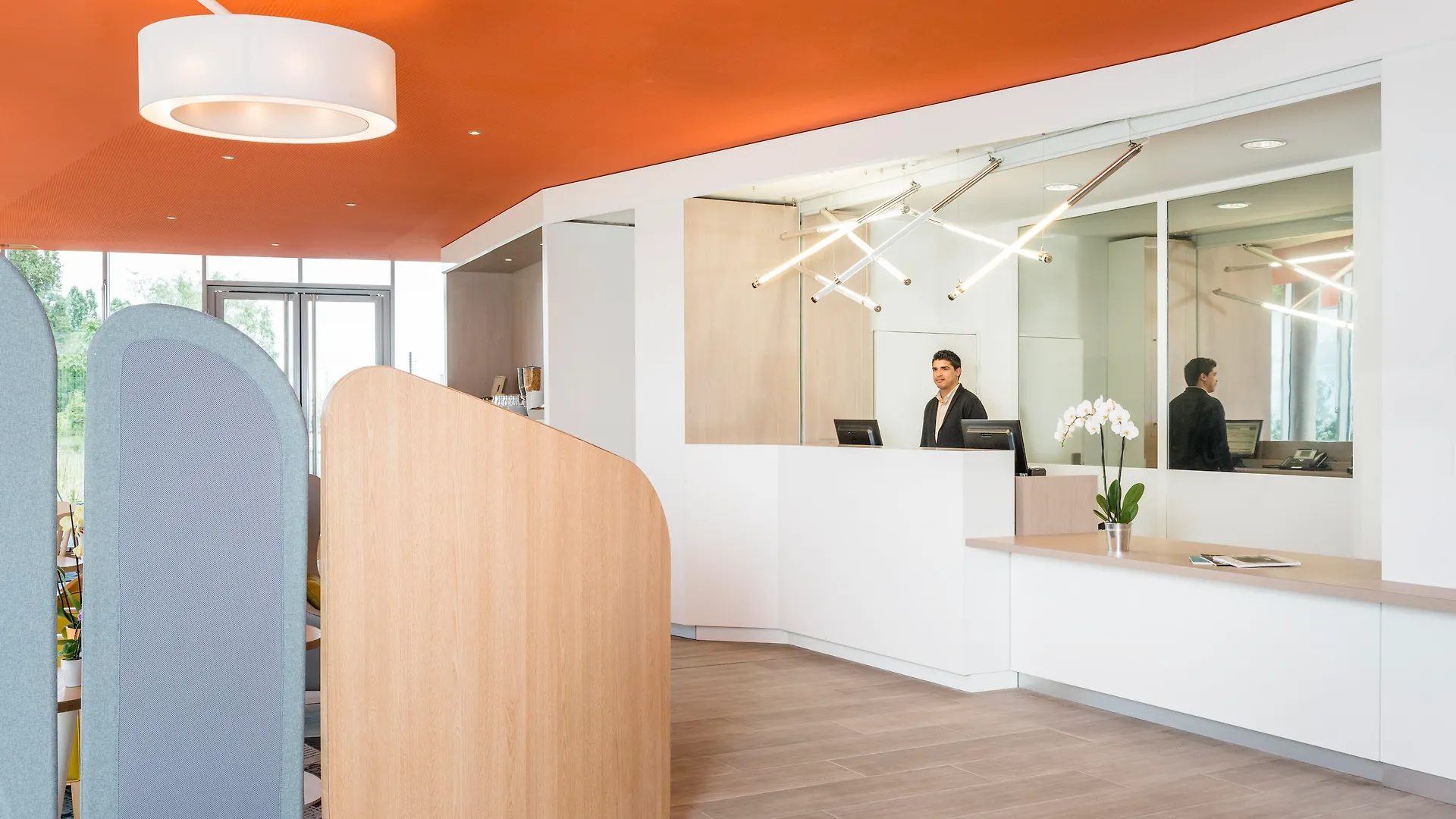 Aparthotel Adagio Access Paris Massy Gare 3*, Massy (Essonne) France