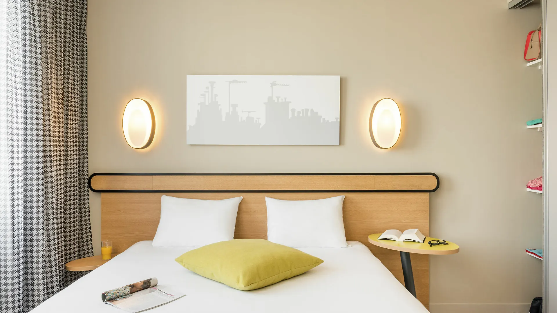 ***  Aparthotel Adagio Access Paris Massy Gare France